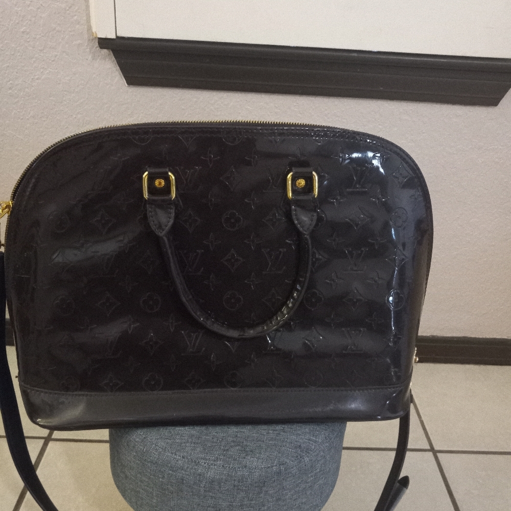 Louis Vuitton Bag